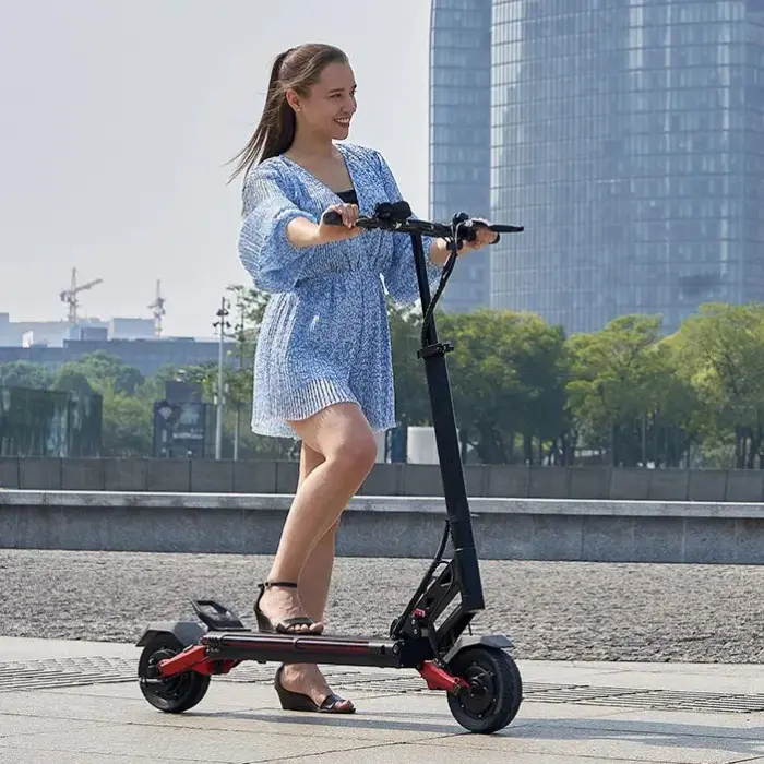 Ce scooter électrique pliable se range (presque) n'importe où 